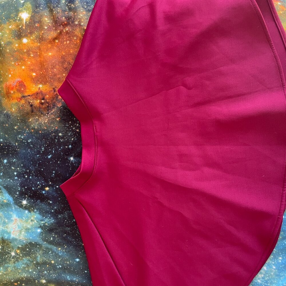 Raspberry Red Jayvee Circle/Skater Skirt (size unknown, probably fits XS-S)